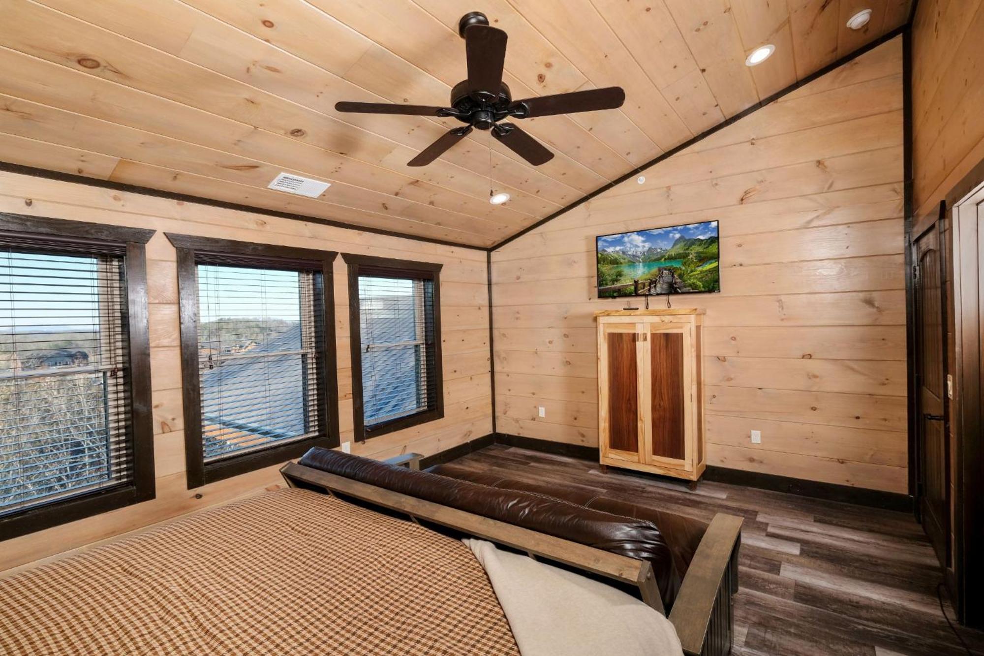 Villa Swim And Gym Mansion Pigeon Forge Exterior foto