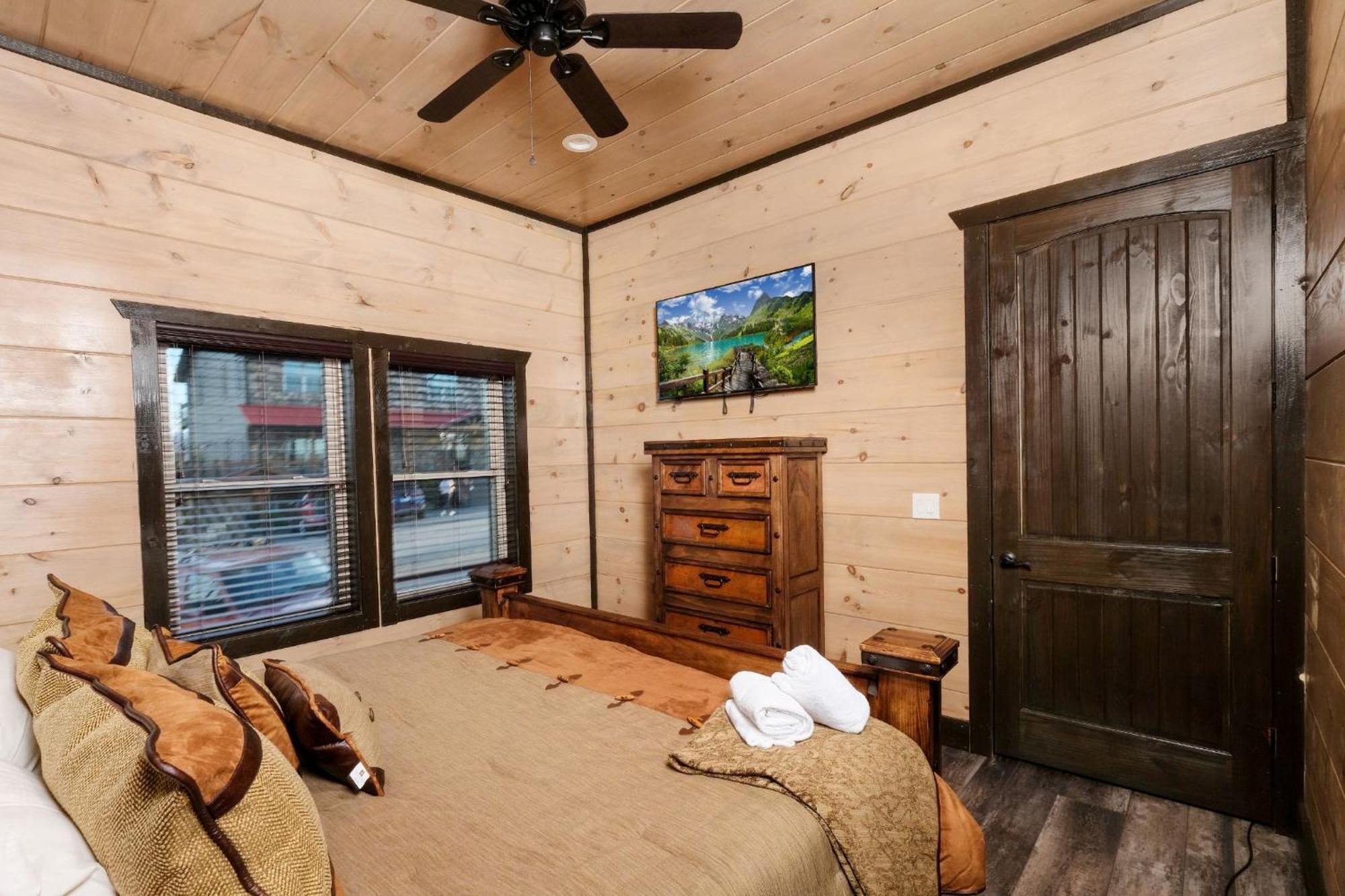 Villa Swim And Gym Mansion Pigeon Forge Exterior foto